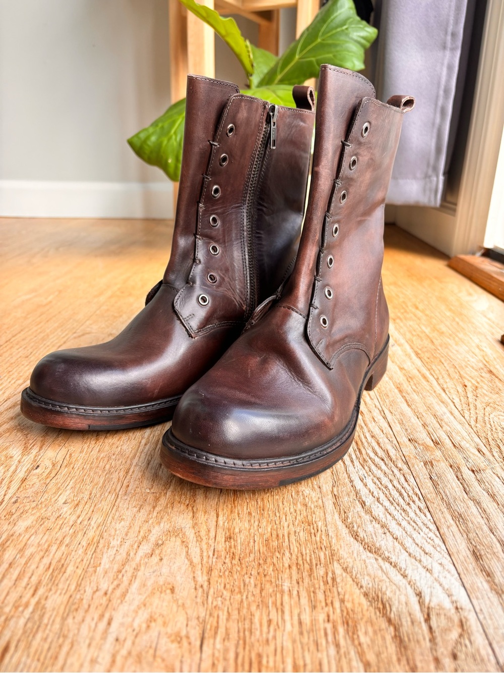 Vintage Foundry NWOT Gemma Brown Leather Lace-Up Boots Size 8